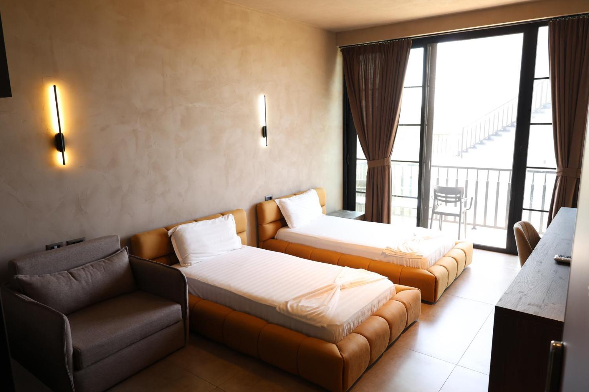 Posh Villas Rrogozhine Esterno foto