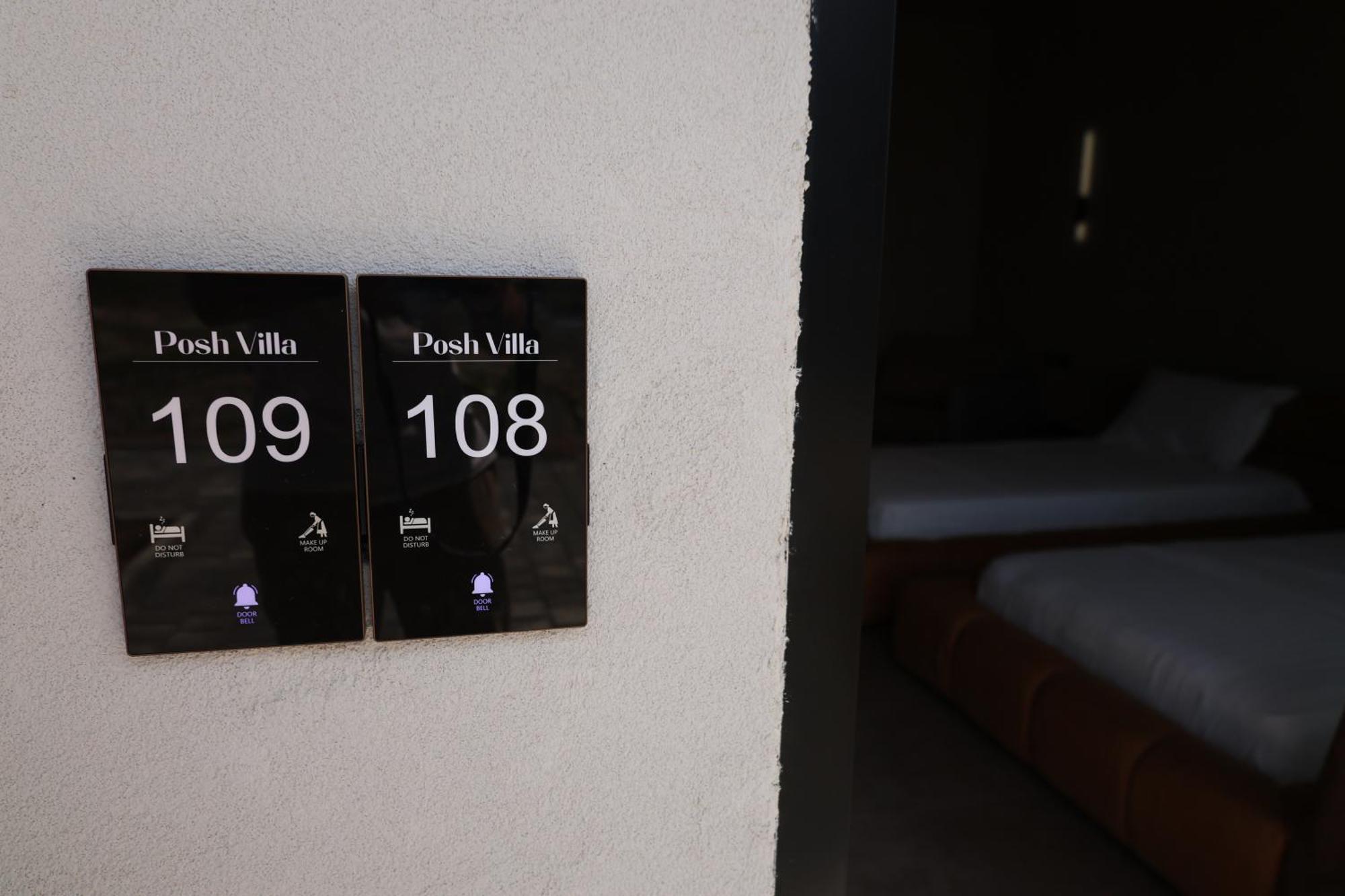 Posh Villas Rrogozhine Esterno foto